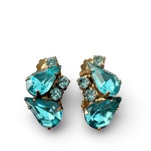 Vintage Retro Aqua Glass Rhinestone Teardrop Cluster Clip On Earrings